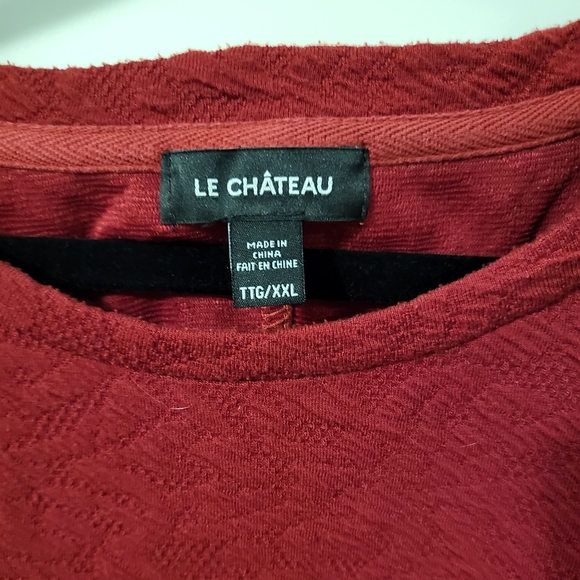 Le Chateau RED sweater dress - Picture 4 of 10